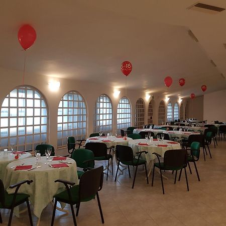 Hotel Cormoran Cattolica Dış mekan fotoğraf