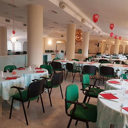 Hotel Cormoran Cattolica Dış mekan fotoğraf