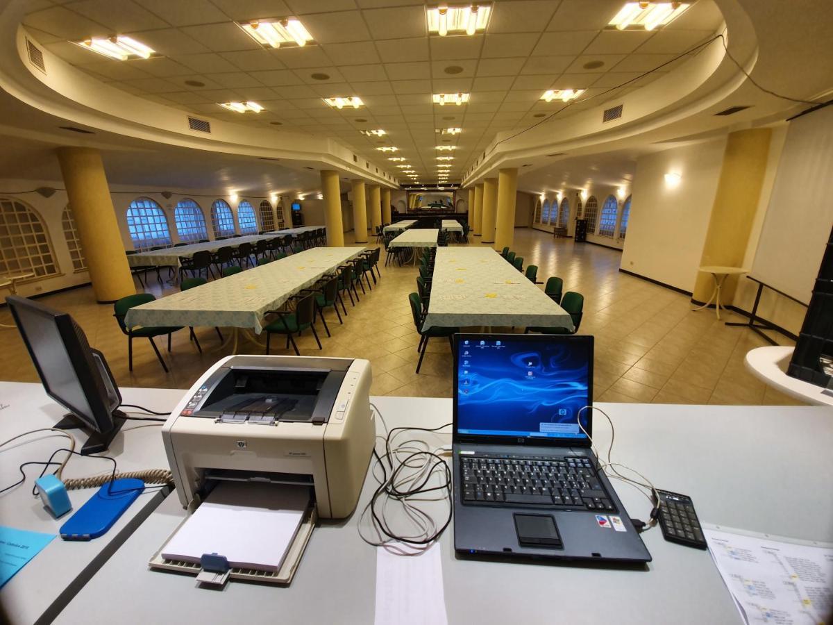 Hotel Cormoran Cattolica Dış mekan fotoğraf