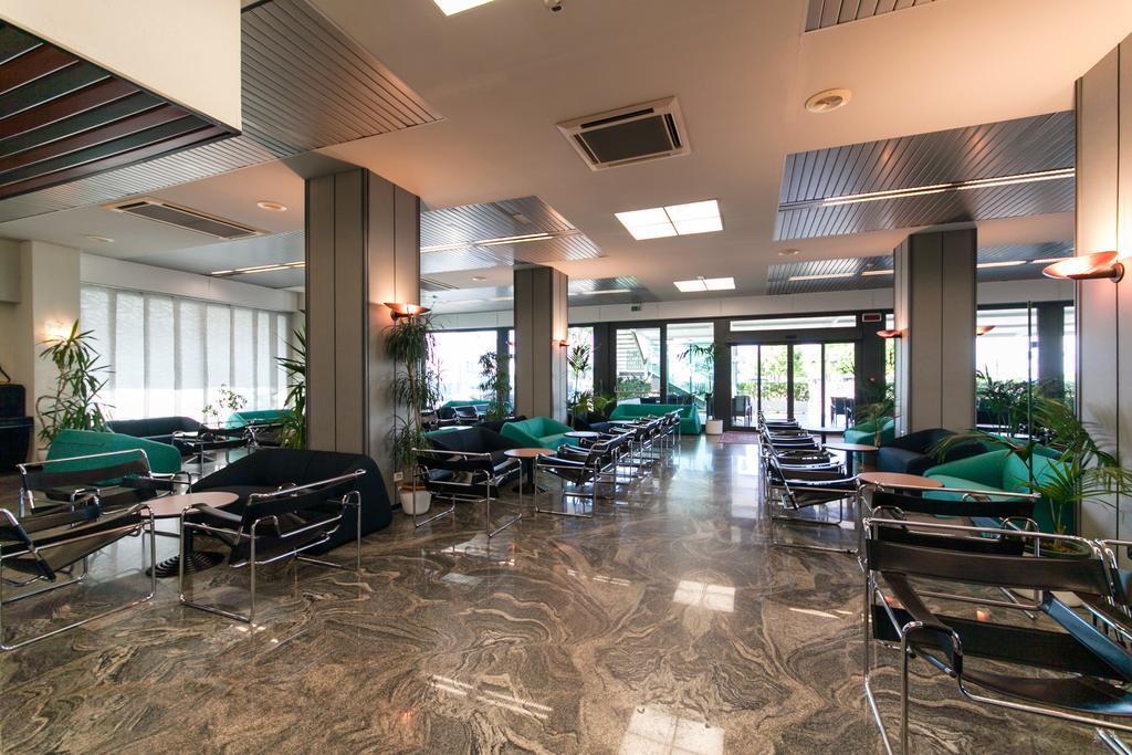 Hotel Cormoran Cattolica Dış mekan fotoğraf